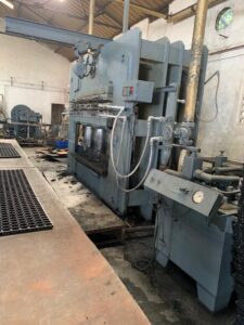Buy | Sell Used Rubber Hydraulic Molding Rubber Mat Press