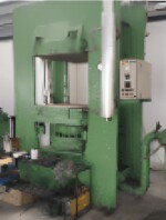 Complete plant of solid forklift tyre