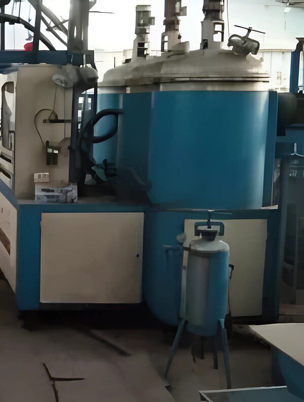 DLF - 310 Poaring machine