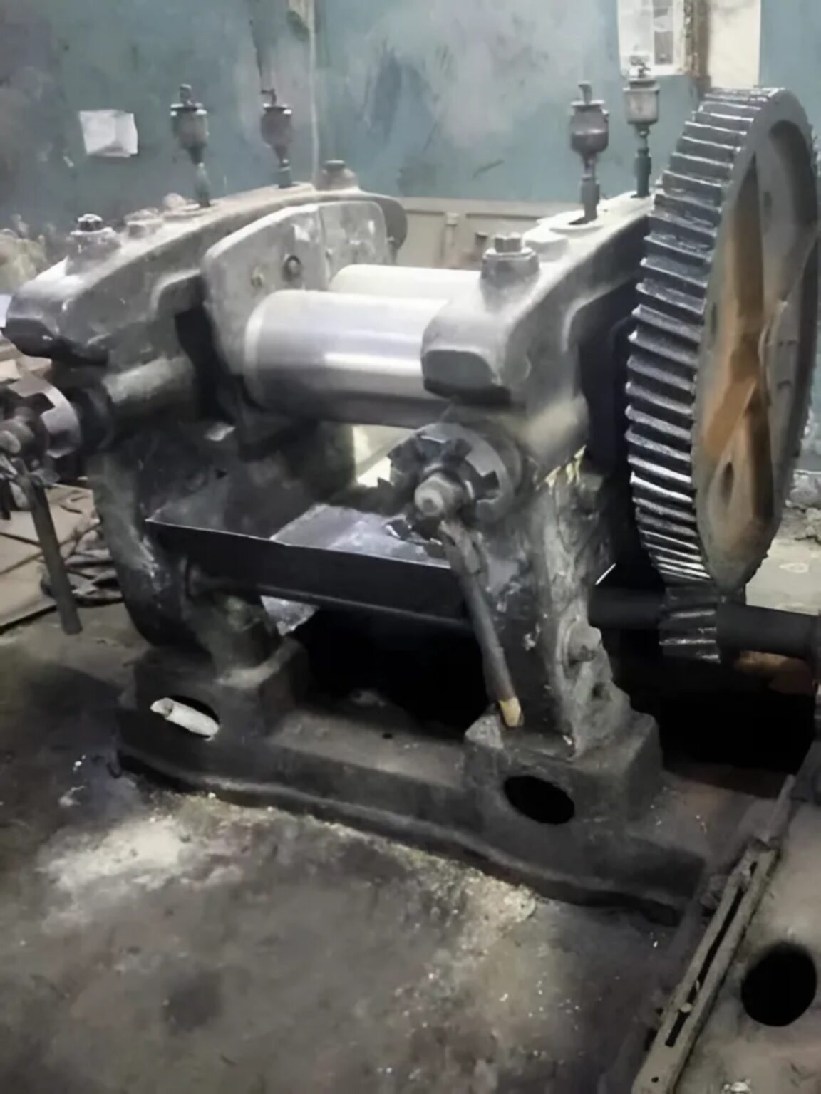 Buy/Sell Used 6-Inch 2kg Two Roll Rubber Mixing Mill Machine