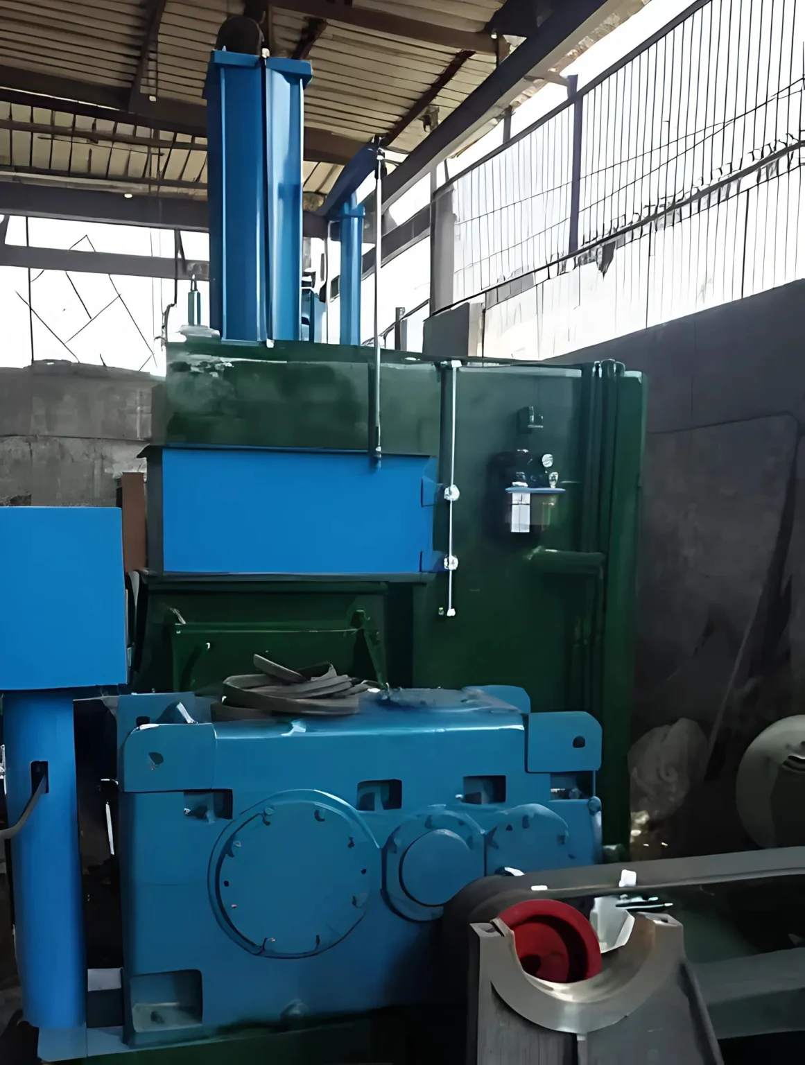 dispersoin kneader Buy | Sell Secondhand 25 Ltr Wire Rotor Sealed PLC Rubber Kneader Machine