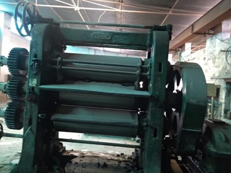 Three Four Roll Rubber Calendar