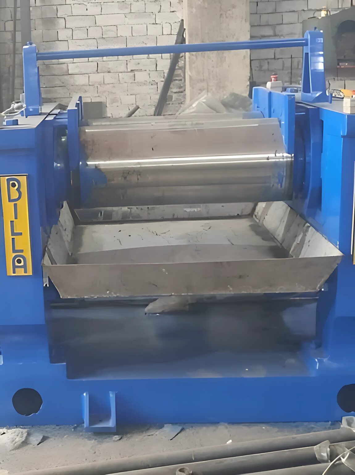 Rubber Mixing Mill (48) Rubber Mixing Mill