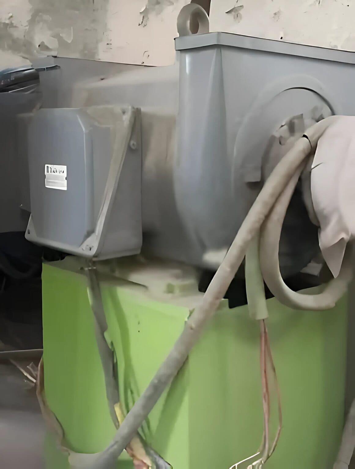 Buy | Sell Used Rubber Bunbury Motor HP 125 Buy | Sell Used Rubber Bunbury Motor HP 125