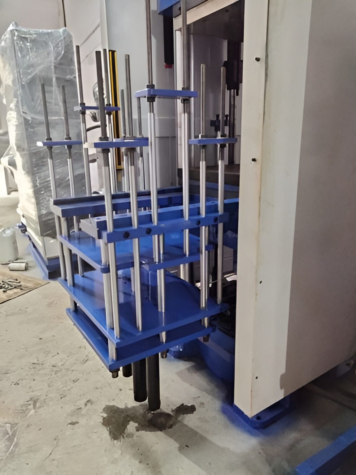 Rubber Injection Molding (2)