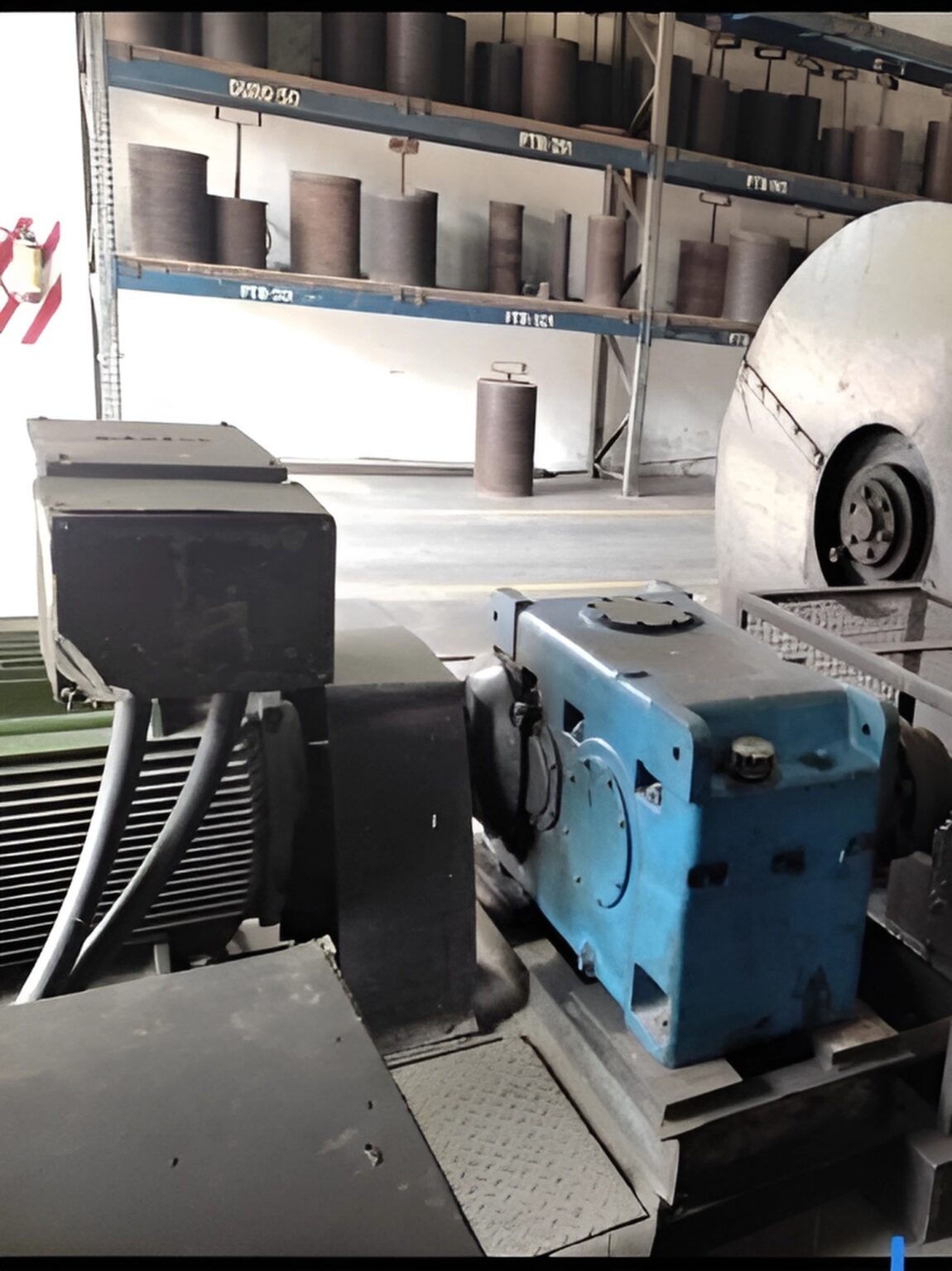 Rubber Mixing Mill (4)