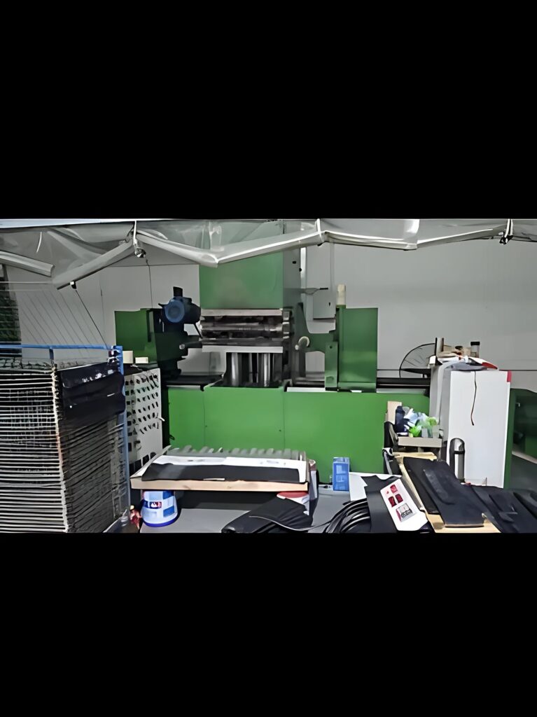 Caterpillar Rubber V Belt