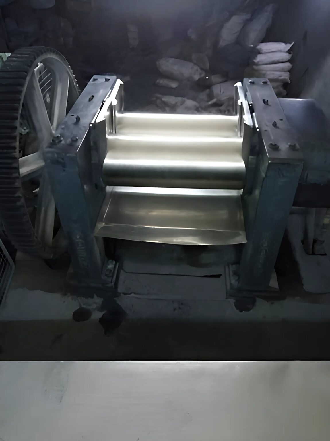 Footwear Making Machinery (7)