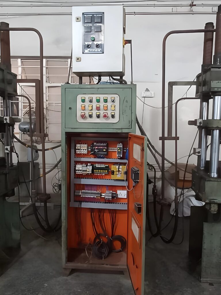 Buy | Sell Used Twin Rubber Hydraulic
