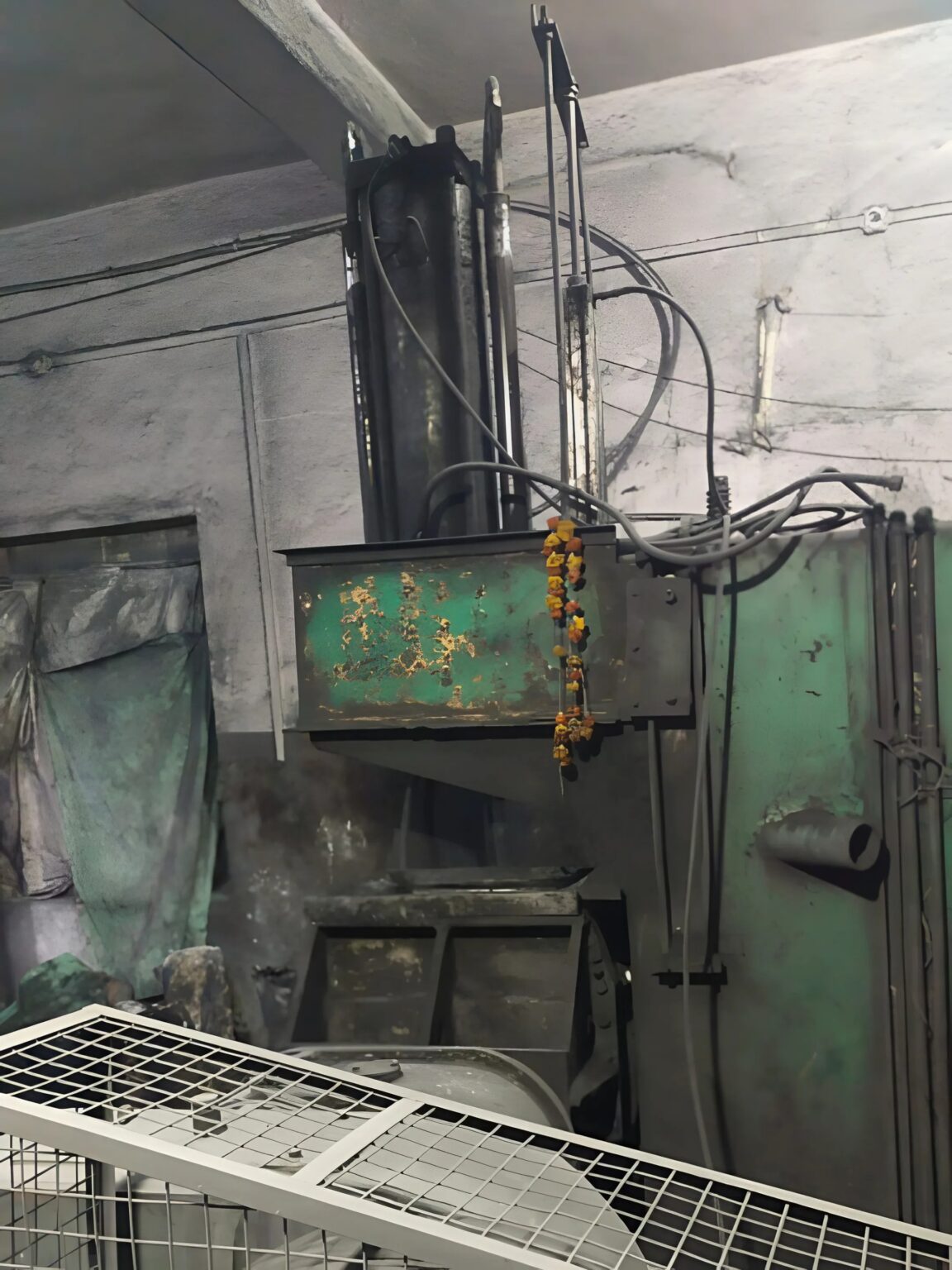 Rubber Dispersion Kneader (3)