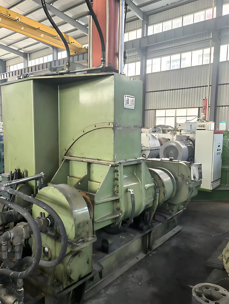 Secondhand 35L Rubber Kneader