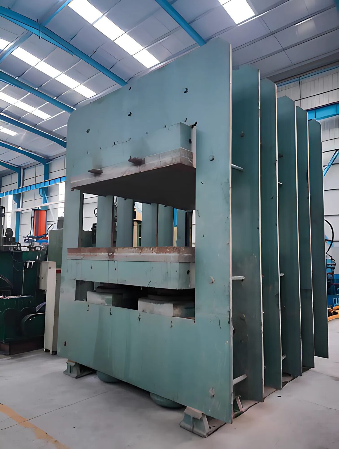 Hydraulic Press 20 Ton (80x120 Inch Hydraulic Press 20 Ton (80x120 Inch