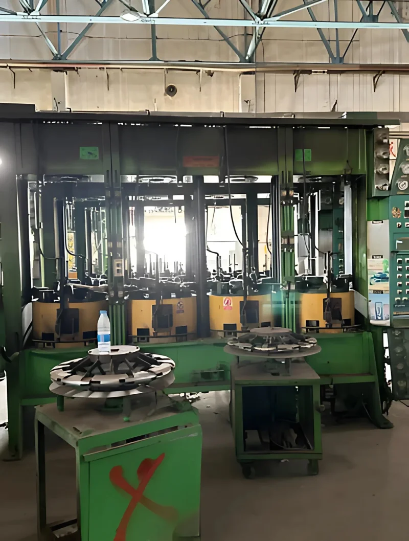 Rubber Tyre Curing Machine Buy Dual-Size Rubber Tyre Curing Machine – Maxxis MC Series