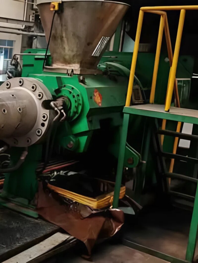 Cold Feed Rubber Extruder Affordable Used 250/14D Cold Feed Rubber Extruder – High-Performance