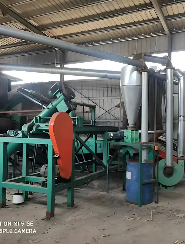 Refurbished Scrap Tyre Crusher XKP 710 Machine for Sale