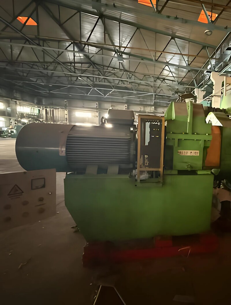 Reconditioned 3 Roll Rubber Calender Machine 450x1300 for Sale Reconditioned 3 Roll Rubber Calender Machine 450x1300 for Sale