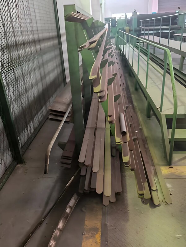 Secondhand Conveyor Belt Hydraulic Press 2.18 x 10 Meter