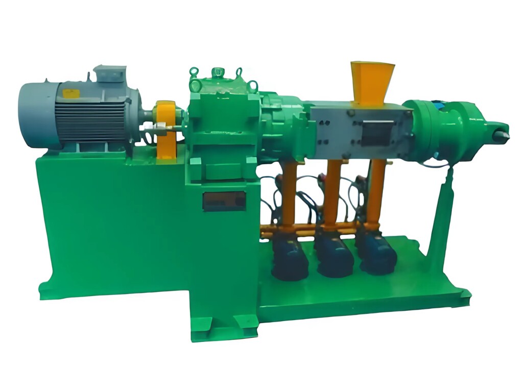 Reliable Used Hot Feed Extruder Exporter in Uttar Pradesh