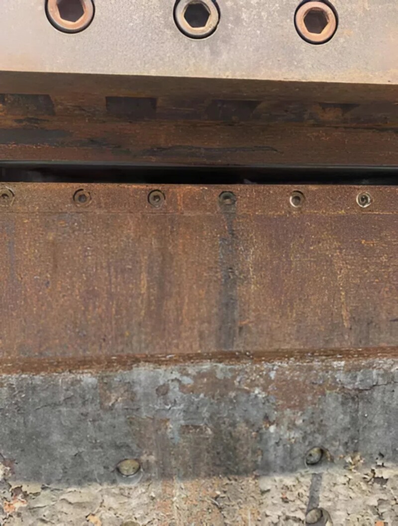 Used 150mm rubber extruder machine with 580mm Head | Vatsn Tecnic