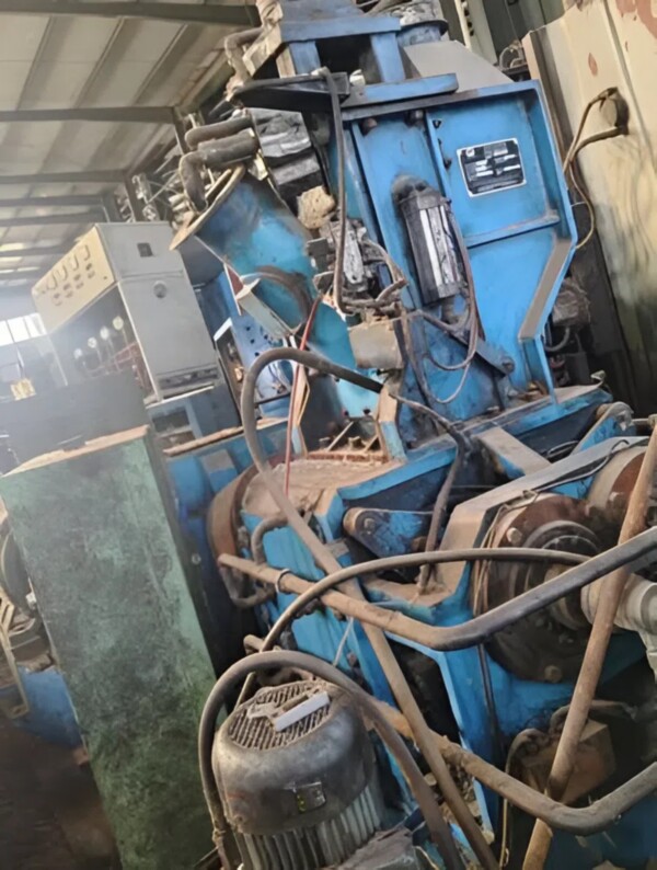 Pre-owned 50L rubber mixer by Dalian Huahan, 2012.
