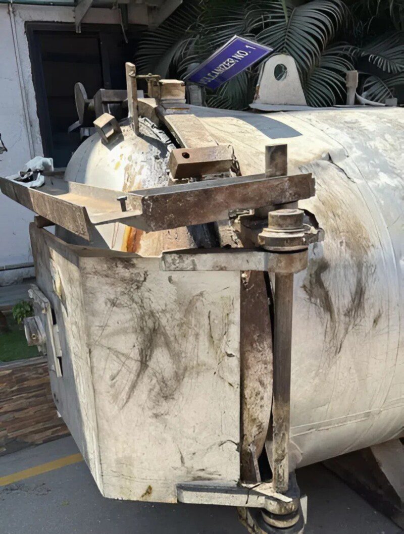 Refurbished Steam Vulcaniser Refurbished Steam Vulcaniser