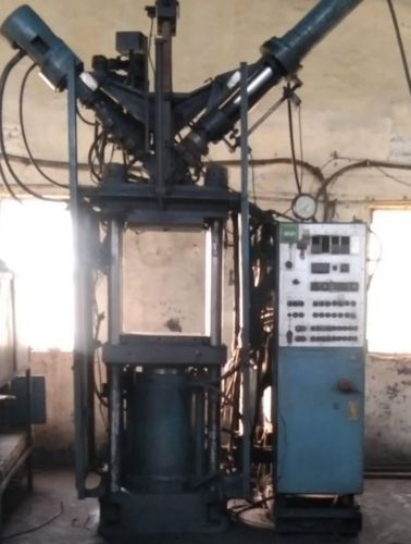 Injection Molding Machine Setup