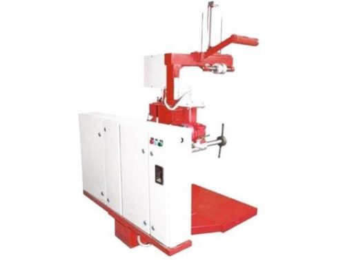 Second-Hand Tyre Tread Building Machine in Kerala