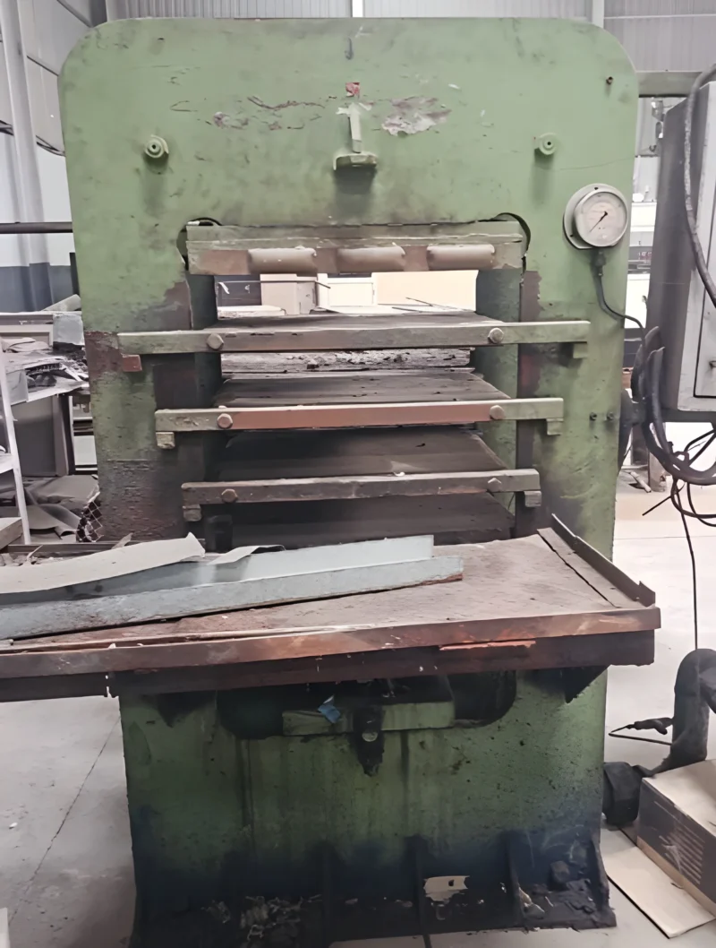 Used Hydraulic Press Machine Used Hydraulic Press Machine