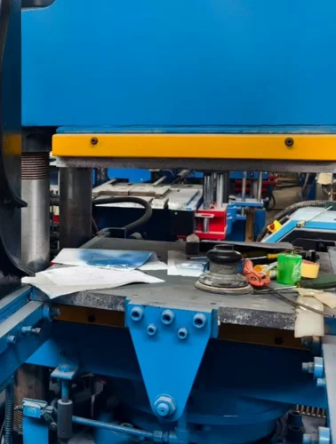 Used 250 Ton Hydraulic Press