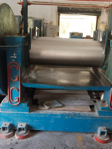60 HP Rubber Mill - used GG bush type rubber mixing mill front view